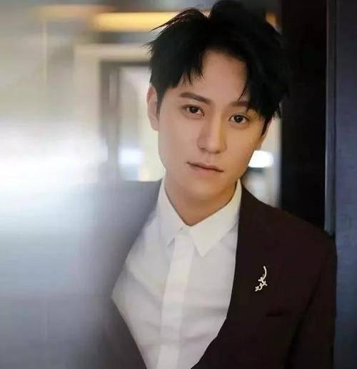 杨紫男朋友秦俊杰照片